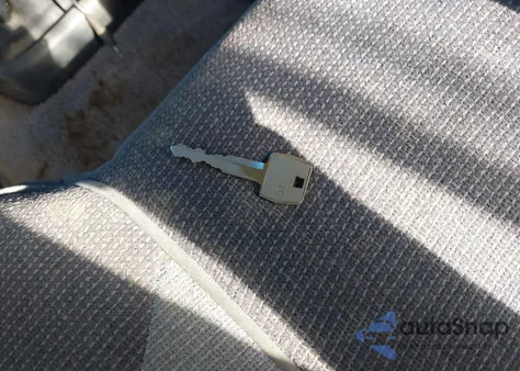 1994 Mazda B4000 Cab Plus z USA, uszkodzony, nr VIN 4F4CR16X5RTN04849